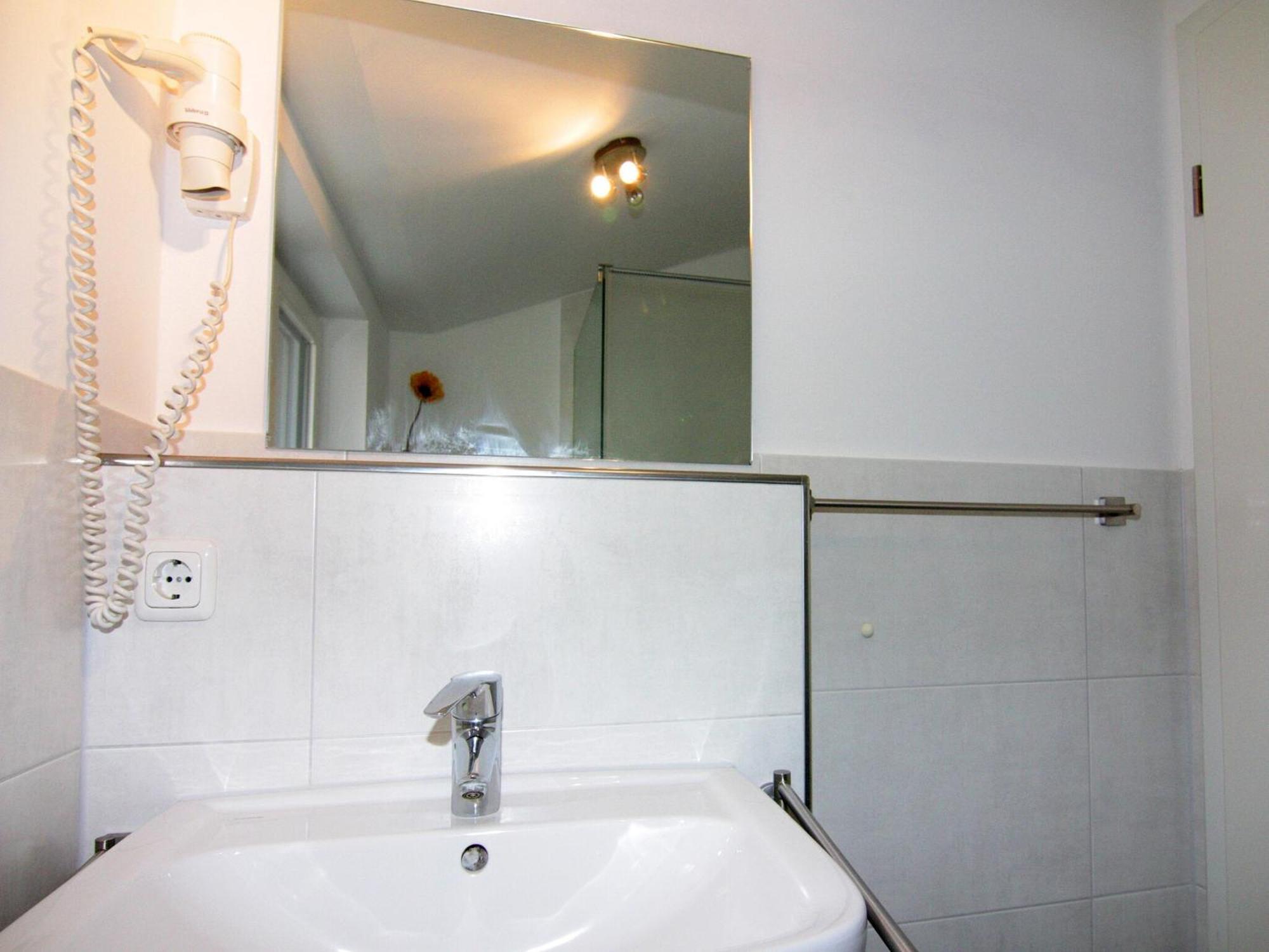 Villa Semi Detached House Zingst Esterno foto